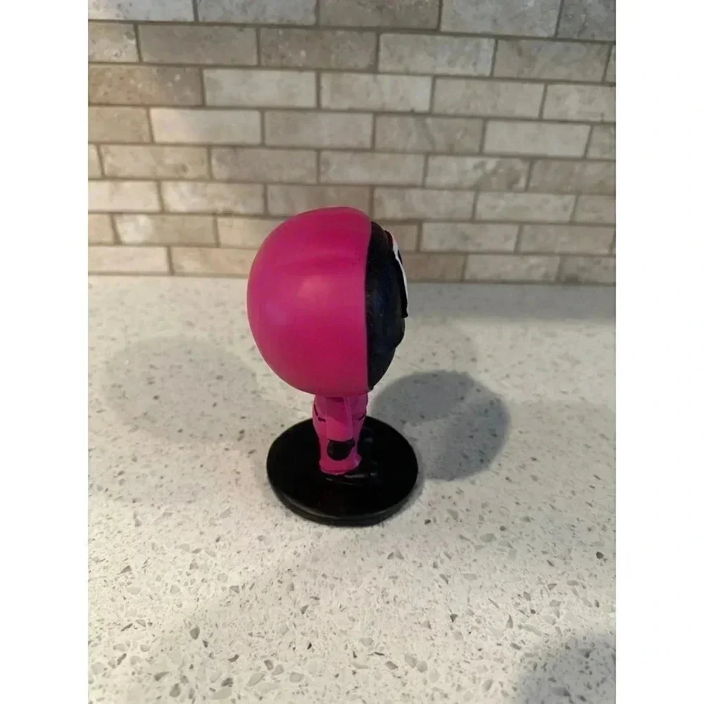 Squid game guard figure  sg‎